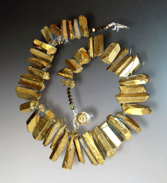 Bess Heitner: Bess Heitner: Iridescent Quartz Necklace (gold) | Rendezvous Gallery
