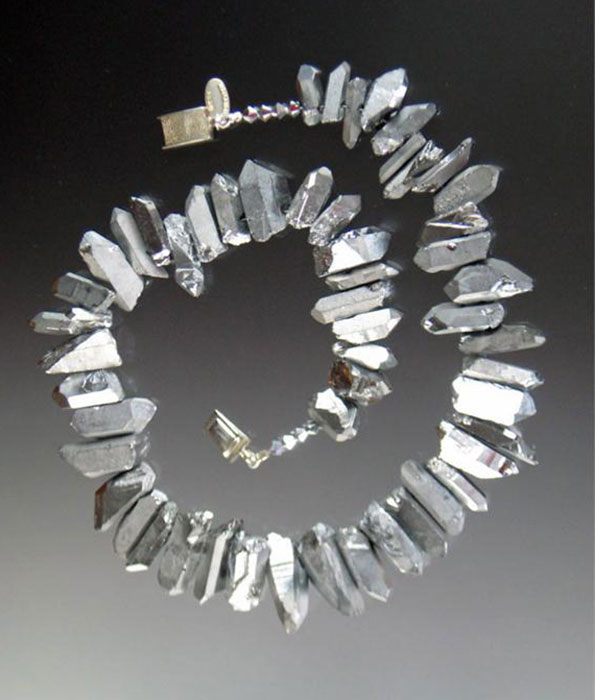 Bess Heitner: Bess Heitner: Iridescent Quartz Necklace (silver) | Rendezvous Gallery
